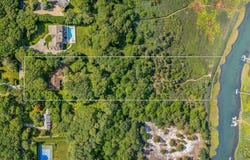 27 JAGGER LN, Westhampton, NY 11977