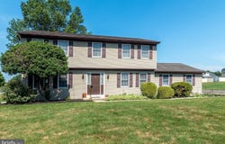 110 OLD AIRPORT RD, DOUGLASSVILLE, PA 19518