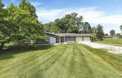 1725 Graham Drive NE, Lancaster, OH 43130