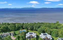 3 Claire Pointe Road, Burlington, VT 05408