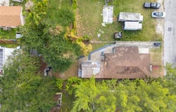 7525 NE Miami Ct, Miami, FL 33138
