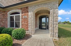 1864 Mystic Falls Circle, Jeffersonville, IN 47130