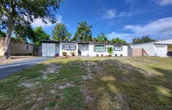 995 EMERALD DRIVE, MOUNT DORA, FL 32757