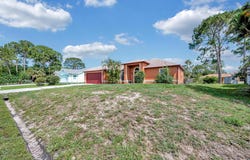 1352 SW Halford Avenue, Port Saint Lucie, FL 34953