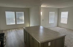 725 W Thornton Avenue, Hemet, CA 92543