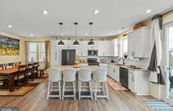 124 LENORE, WINCHESTER, VA 22602