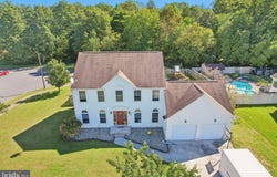 2245 GETTYSBURG Drive, VINELAND, NJ 08361