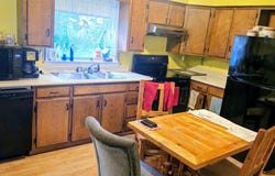 14 New York Street, Millinocket, ME 04462