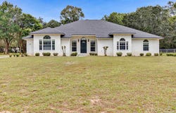 2070 E Roberts Rd, Pensacola, FL 32534