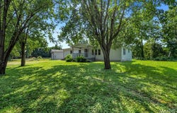 2002 Dogwood Lane, Pevely, MO 63070