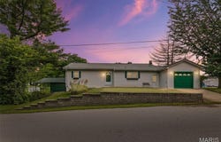 607 Mulberry Street, Godfrey, IL 62035