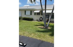 908 Savannas Point Drive, Fort Pierce, FL 34982