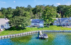 817 E Lake Road, Pentwater, MI 49449
