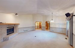 7073 24th Street N, Oakdale, MN 55128
