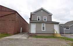 70 N Chestnut Street, Jefferson, OH 44047