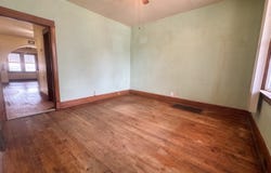 2439 S 57th Avenue, Cicero, IL 60804
