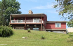 229 Donna Street, Hollidaysburg, PA 16648