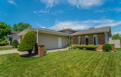 942 High Ridge Drive, Schererville, IN 46375