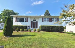 26 ALWYN RD, NEWARK, DE 19713