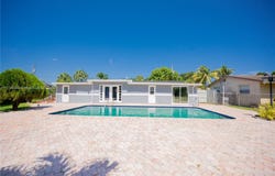 717 E River Dr, Margate, FL 33063