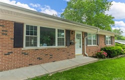 2931 Homewood Avenue, St Charles, MO 63301