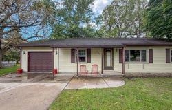 306 Willow Lane, Mahomet, IL 61853