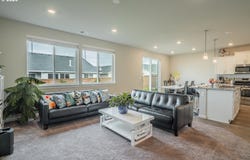 6421 SE 22ND ST, Gresham, OR 97080