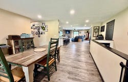 2317 Gateway Ave, Grand Island, NE 68803