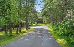 1819 Yosemite Ave, Duluth, MN 55811