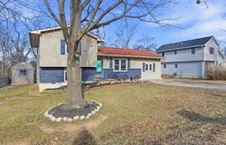 807 Rollotrend Lane, Eldon, MO 65026