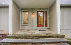16 MARCH Circle, Winfield, PA 17889