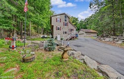 141 Paper Birch S, Tafton, PA 18464