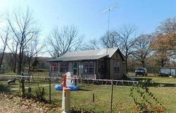 210 North Baldwin Avenue, Spavinaw, OK 74366