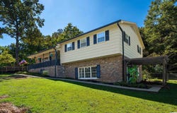 139 WINSTON DRIVE, TALLADEGA, AL 35160