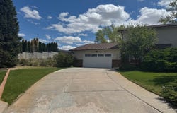 1260 Terri Ln, Wray, CO 80758