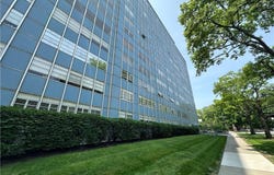 333 W Meyer Boulevard, Kansas City, MO 64113