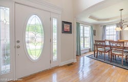 2108 Churchdown Ln, Louisville, KY 40214