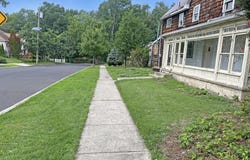 139 ALBANY AVENUE, BARRINGTON, NJ 08007