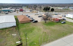 311 E Highway 199, Springtown, TX 76082