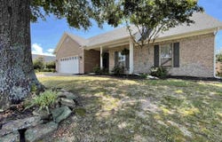 1425 Crosspoint Rd, Conway, AR 72034