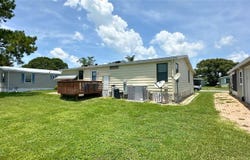 908 ROSE LANE, LADY LAKE, FL 32159