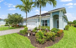 4713 SW Briarwood Court, Stuart, FL 34997