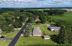 6725 Prairie View Drive, Sun Prairie, WI 53590