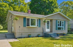 2506 James Avenue, Muskegon, MI 49442