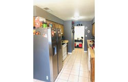 4776 Holt Avenue N, Fresno, CA 93705