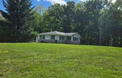 3790 State Route 250, Sumner, IL 62466