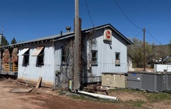 645 S 6th Street, Hot Springs, SD 57747