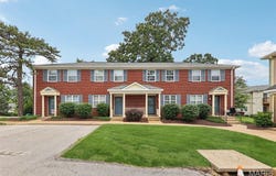 8854 Flamingo Court, St Louis, MO 63144