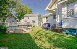 18 SPRING STREET, CARNEYS POINT, NJ 08069