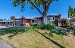4060 Rock Way, Central Point, OR 97502